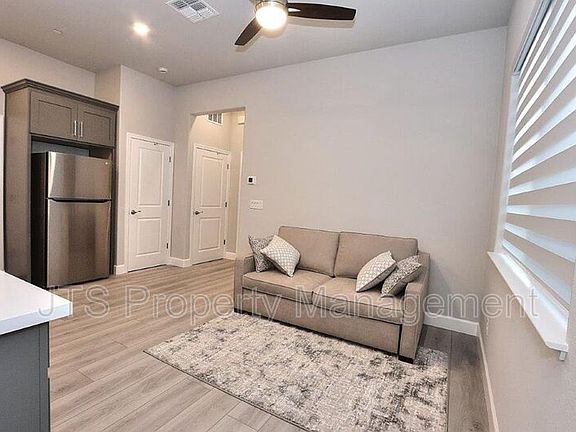4th image of 5024 Cardero Way #1