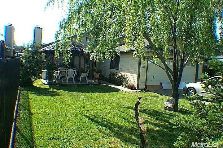 1st image of 3825 Presidio St