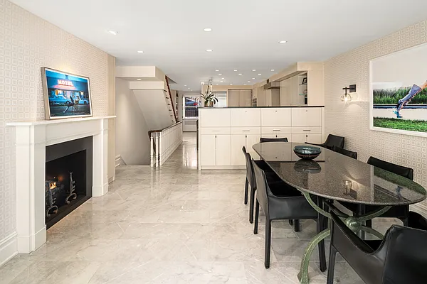 Rented by Compass | media 20