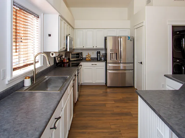 363 W Baylor Ln — Photo 6