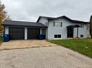 823 Goodman Ct E #2, Sparta, WI 54656