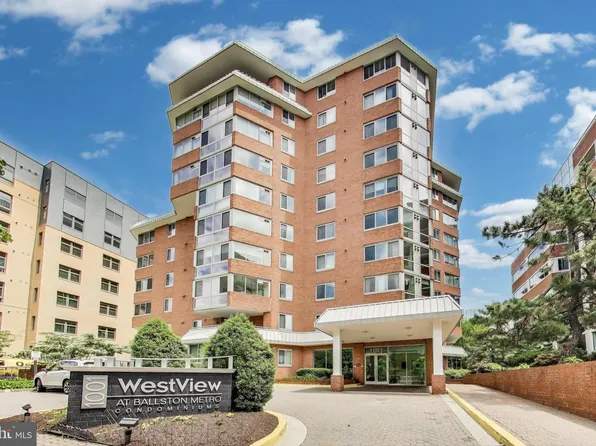 1001 N Vermont St APT 403, Arlington, VA 22201