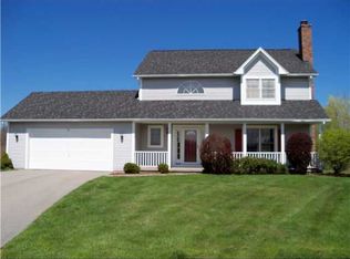 11 Pond Mdw, Rochester, NY 14624