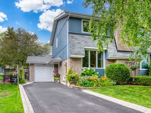 2929 Arvida Cir, Mississauga, ON L5N 1R4