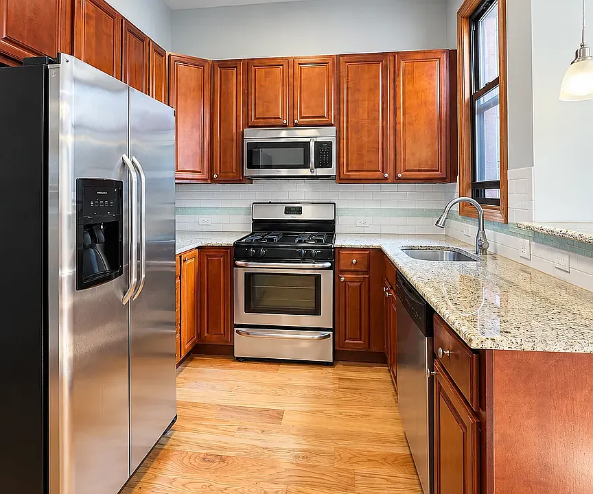 159 Russell St #3