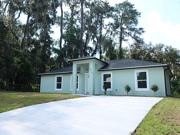 5th image of 570 SE Sunflower Pl