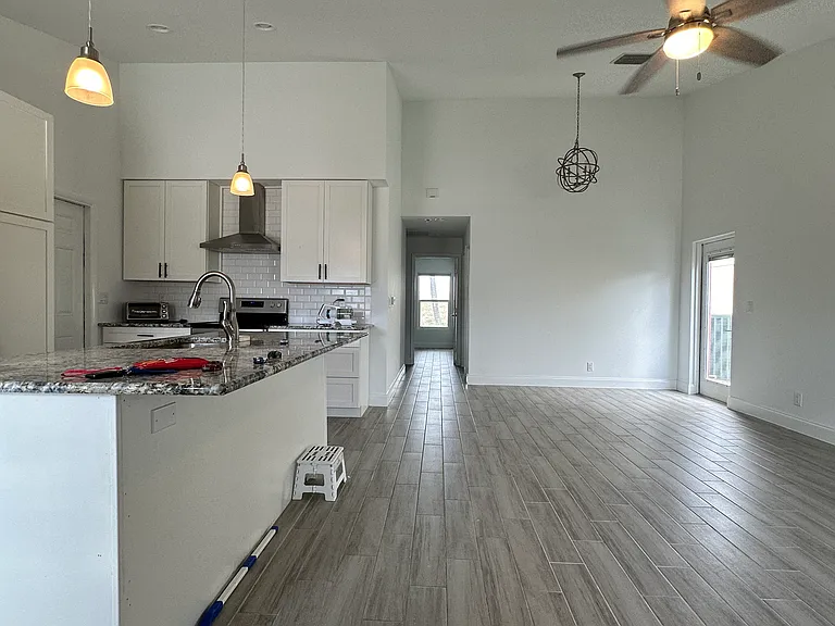 5116 Arbor Glen Cir — Photo 2