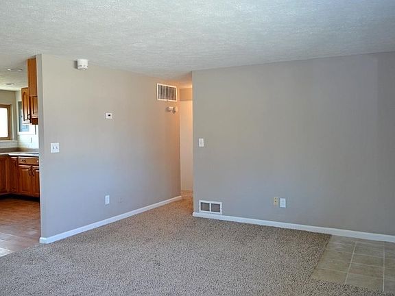 5th image of 2156 Los Arrow Dr