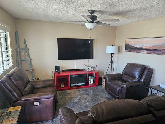 3rd image of 1989 Mesquite Ave Unit 60