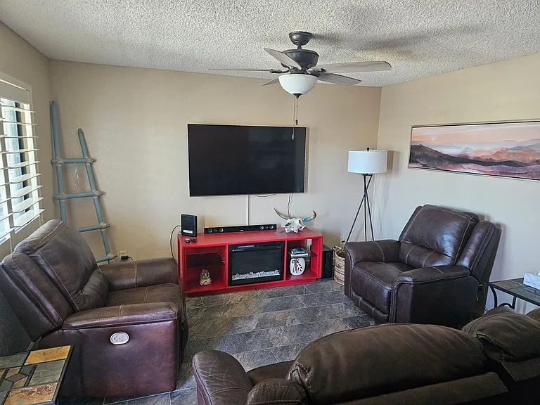 1989 Mesquite Ave #60 — Photo 3