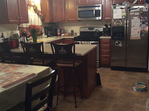 2nd image of 2130 Penny Ln
