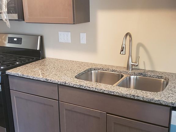 2nd image of 1641 Pasadena Ave #1