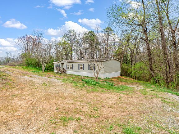 3rd image of 414 Dogwood Ln