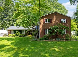 1047 Ashwood Dr, Wooster, OH 44691