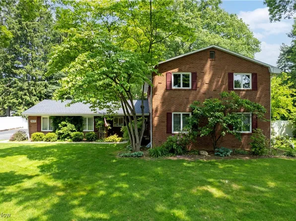 1047 Ashwood Dr, Wooster, OH 44691