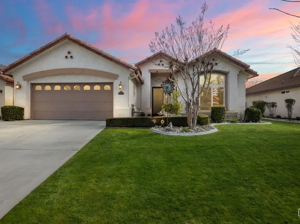 2004 Snowdrop Dr, Bakersfield, CA 93311