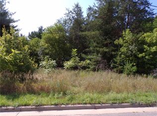 1707 Mitchell Avenue, Eau Claire, WI 54701