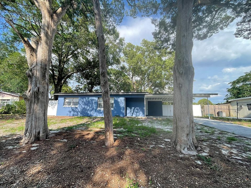 2nd image of 653 Barbuda Way