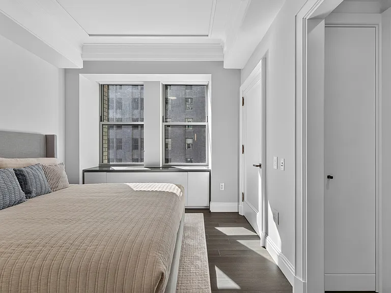301 Park Ave #2121 — Photo 11