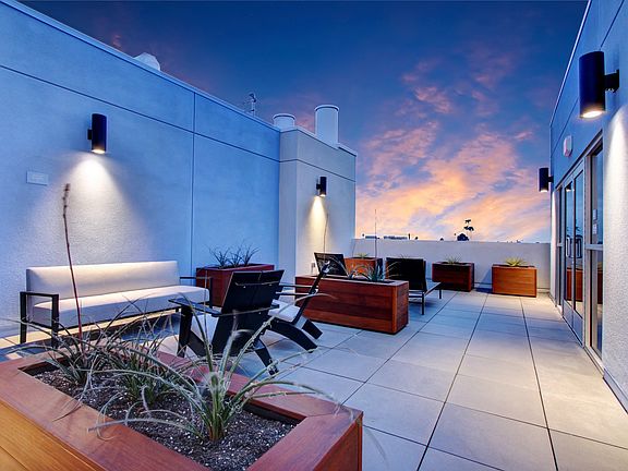 Rooftop Deck