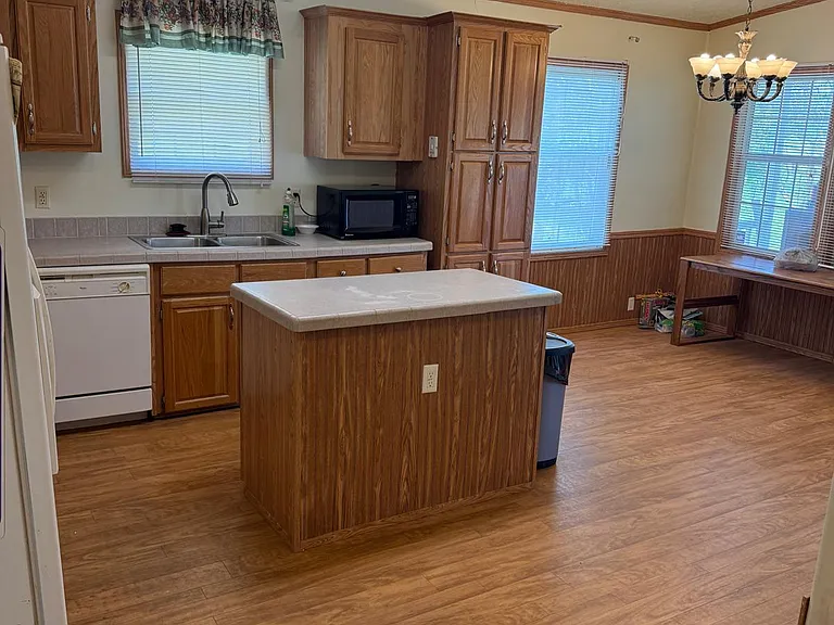2862 FM 1777 — Photo 6