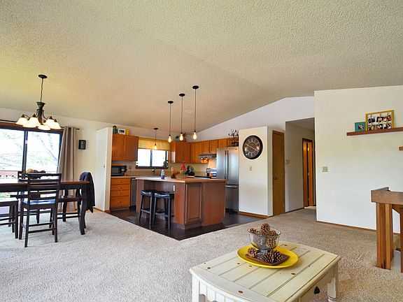 Living Room to Kitchen 