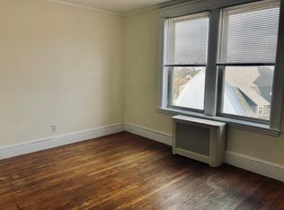 308 Boston Ave APT 31, Medford, MA 02155