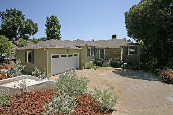 1st image of 210 Mero Ln