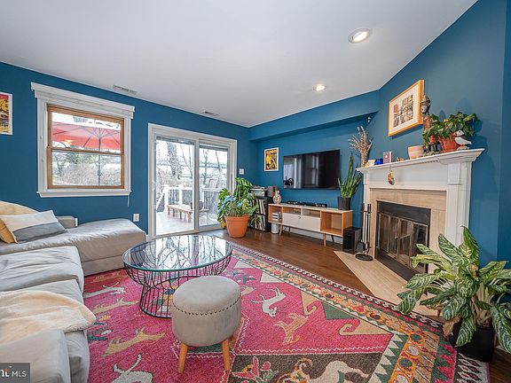 3rd image of 3626 Indian Queen Ln