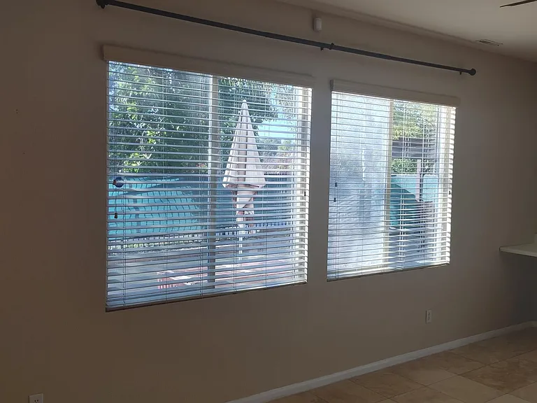 382 Edgewater Dr — Photo 27