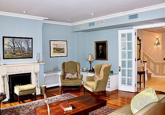 4th image of 119 Waverly Pl APT 3