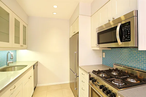 Sold by Corcoran | media 3