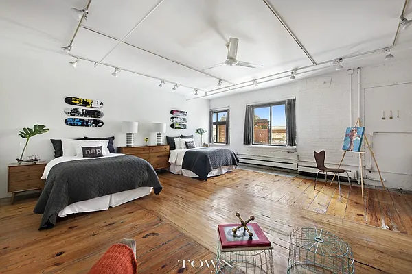 Sold by Town Residential | media 23