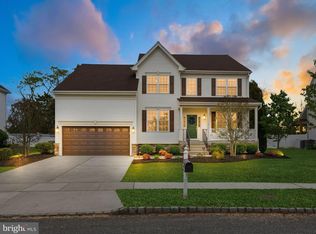 616 Bainbridge Dr, Mullica Hill, NJ 08062