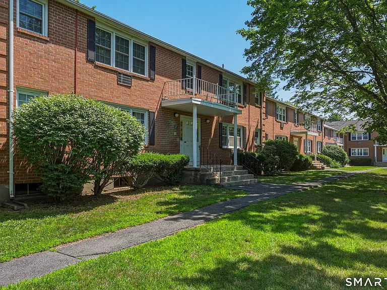 9 Grandview Dr #47B — Photo 2