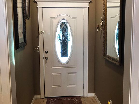 3rd image of 1007 E Norristown Cir