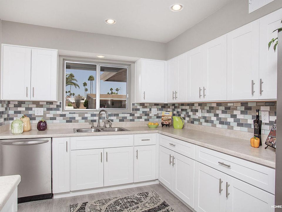 1st image of 10950 W Saratoga Cir