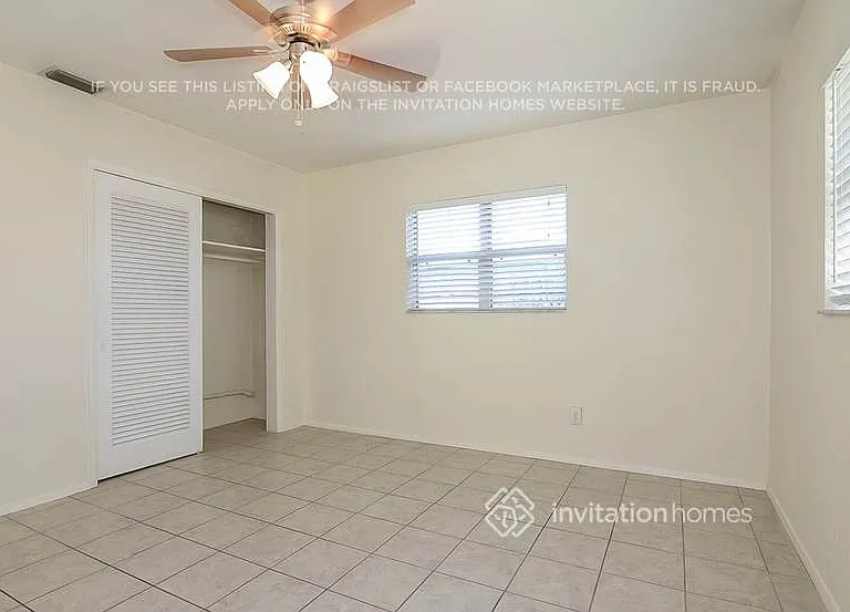 2160 Riviera Dr — Photo 14