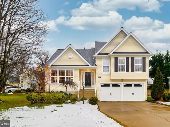 2037 Elderwood Ct, Eldersburg, MD 21784