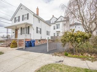 45 Hollyhock St, New Bedford, MA 02740