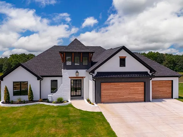 1014 Black Bass Cv, Jacksonville, AR 72076