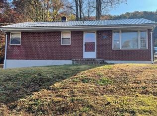 3600 Daniels Creek Rd, Collinsville, VA 24078
