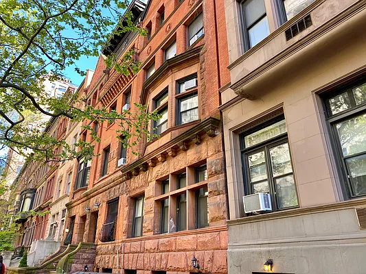 Rented by Corcoran | media 22