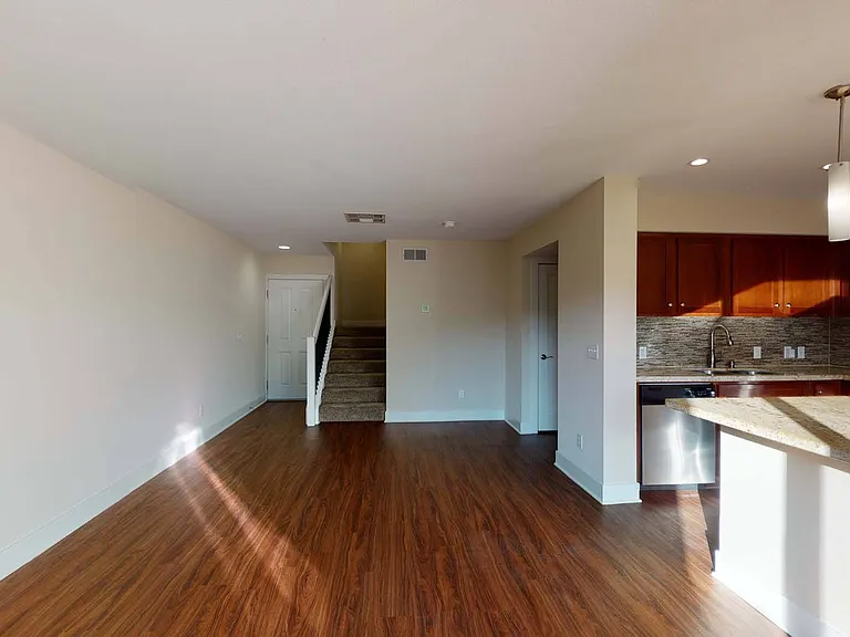 27 Seventy Five Mesa Verde — Photo 213
