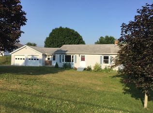 687 Country Club Rd, Greenfield, MA 01301