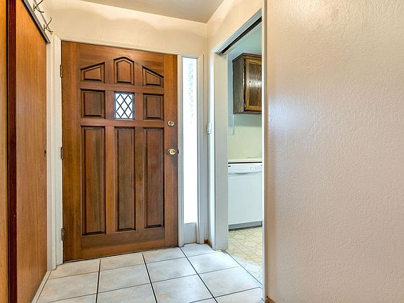 3rd image of 4299 Gayle Dr