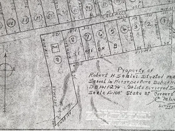 181 Preston Scales Dr, Martinsville, VA 24112