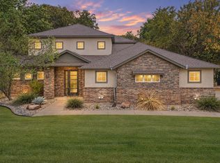 2851 Coldwater Ct, Midlothian, TX 76065
