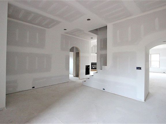 4th image of 318 Nichols Vale Ln #318