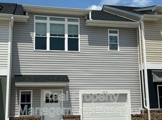 113 Coralyrose Ct, Winchester, VA 22602